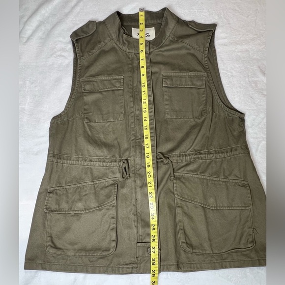 PER SE *NWT* Women’s XL Olive Green Utility Safari Sleeveless Zip Vest Pockets - Picture 4 of 8